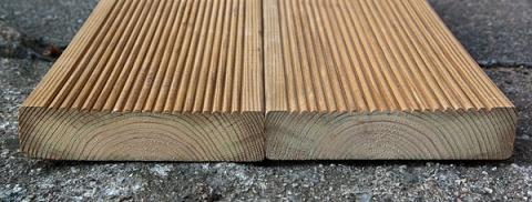28x120 pine terrace.jpg