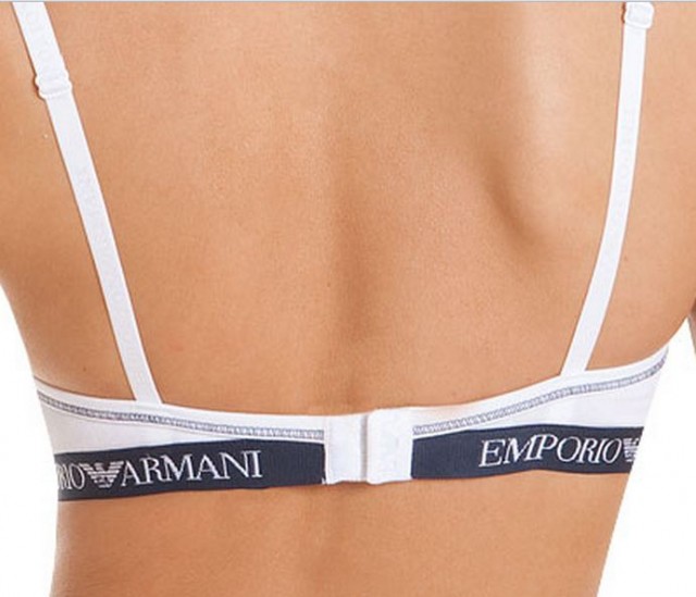 Emporio Armani White Jersey Push-Up Bra iš nugaros.JPG (50.92 KiB) Peržiūrėta 13224 kartus(ų) Emporio Armani White Jersey Push-Up Bra iš nugaros.JPG